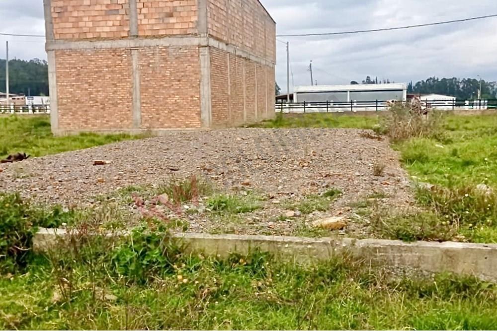 EXCELENTE LOTE PERFECTO PARA VIVIENDA — foto 2