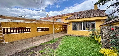 Casa esquinera con local independiente en las Margaritas, Bogotá — foto 2