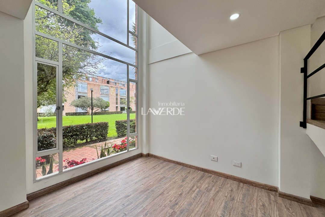CASA VENTA PARA ESTRENAR EN CAJICA CENTRO