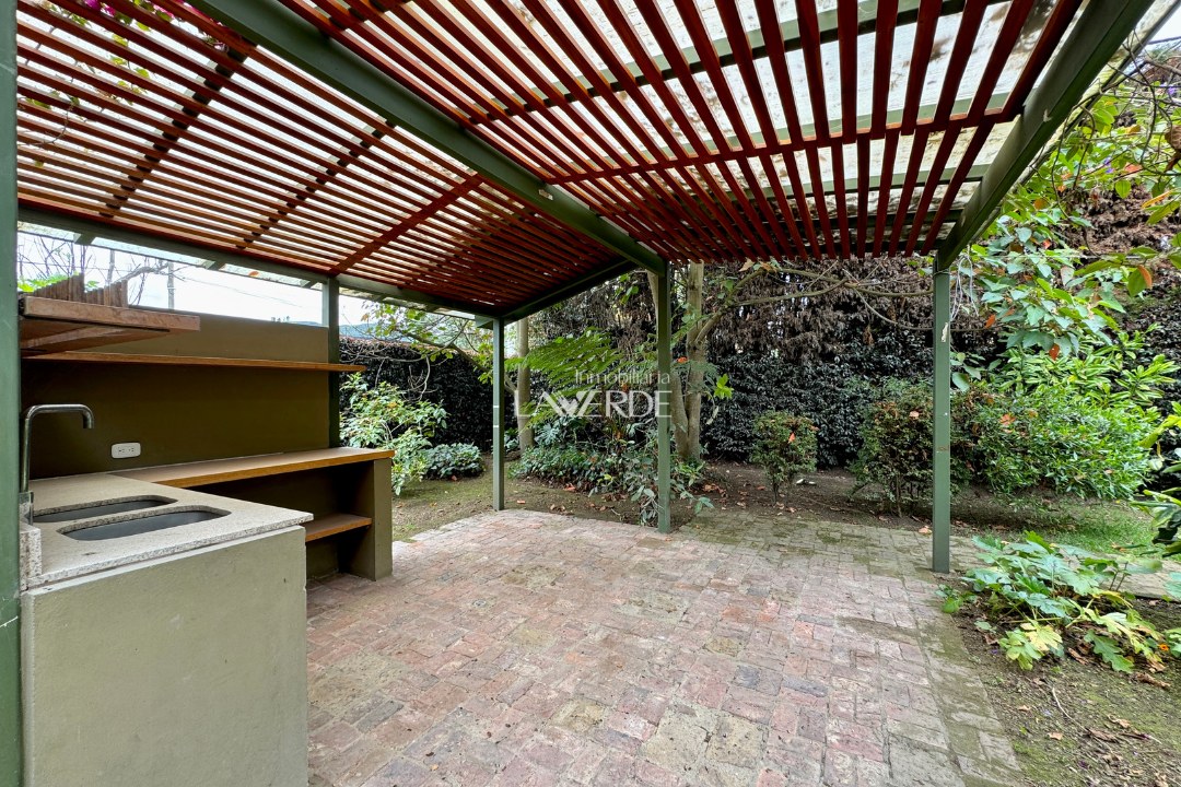 Espectacular casa moderna con amplia zona verde en Chía — foto 3