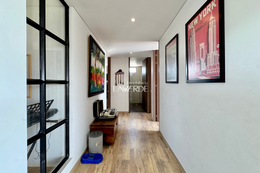 Apartamento Esquinero en Chia - Vista Panorámica y Excelente Iluminación Natural — foto 2