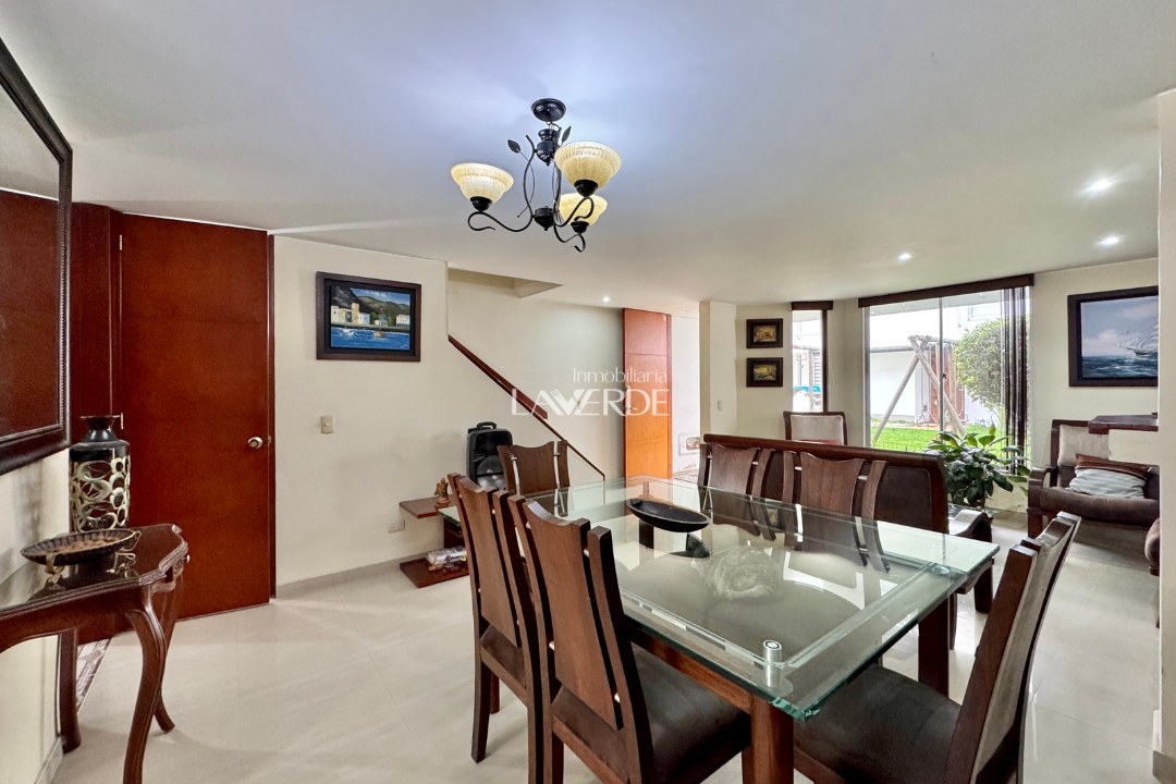 ¡Excelente opción! Casa esquinera en Chia — foto 3