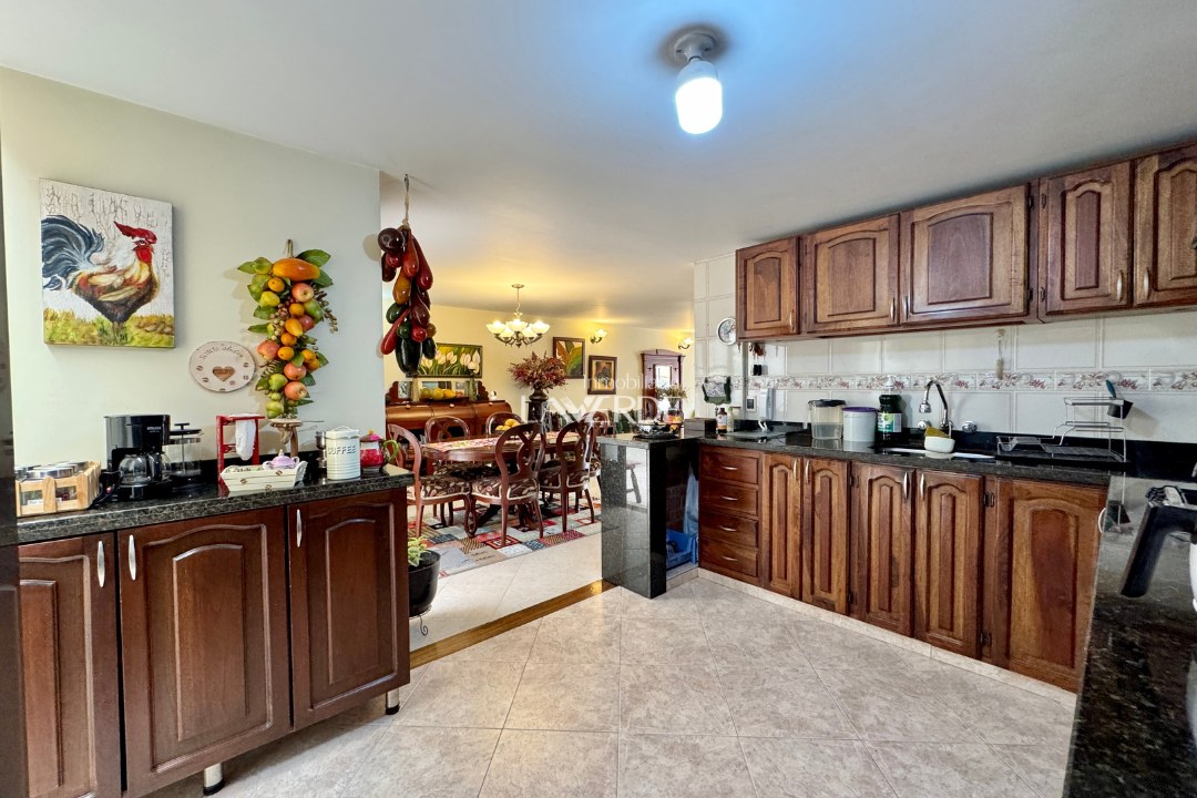 Casa de 3 Niveles en Venta en Chía-Terraza y Excelente Distribución — foto 2