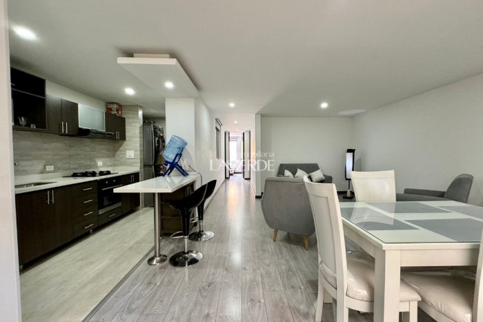 Excelente Apartamento con Terraza y Patio Privado en Edificio Automatizado