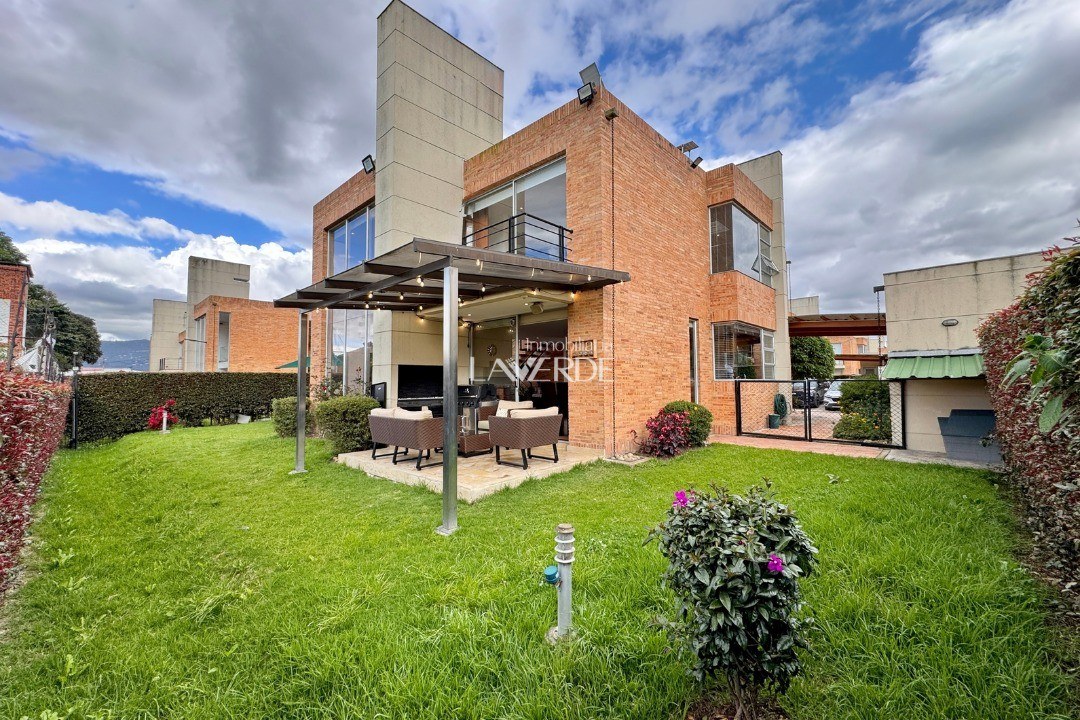 Hermosa Casa en Conjunto Club House en Fonqueta Chia — foto 2