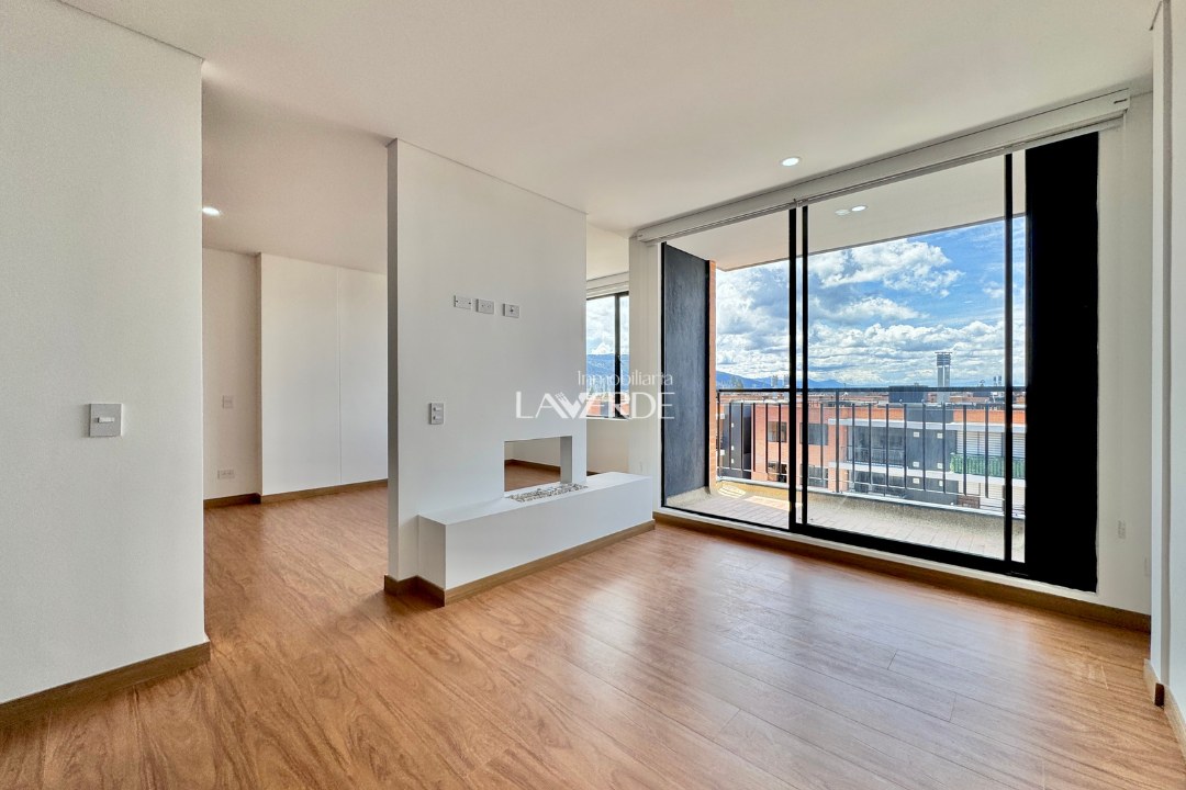 Apartaestudio con Excelente Vista en Milla de Oro
