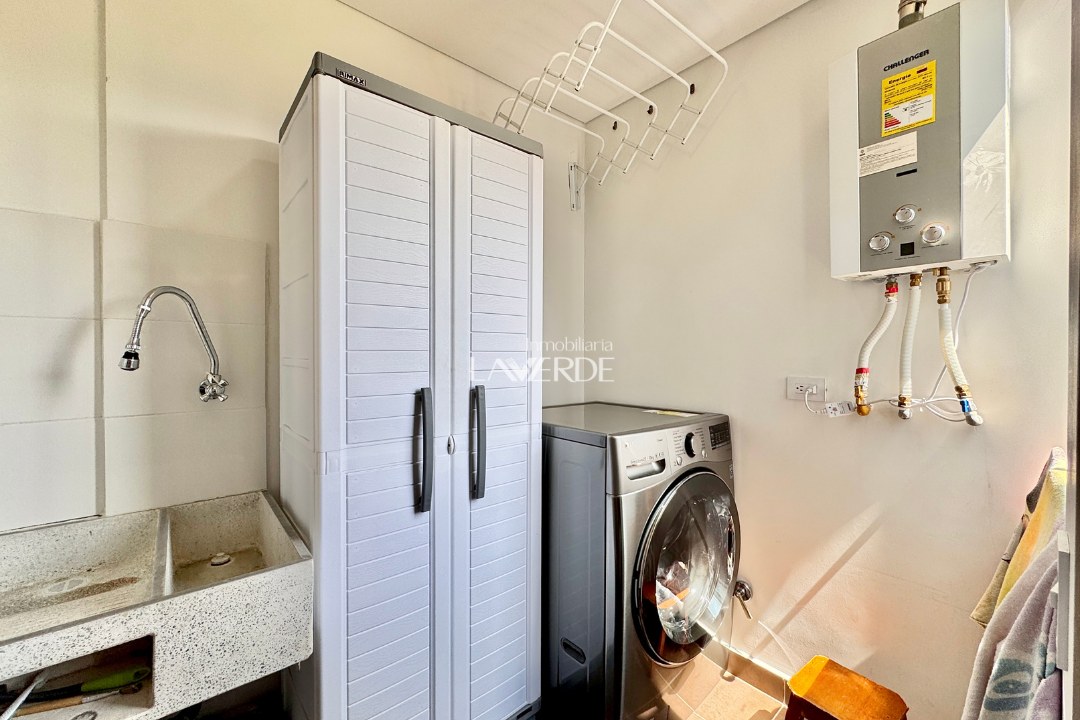 Espectacular Apartamento Esquinero con la Mejor Iluminacion y Ubicacion en Cajica — foto 2
